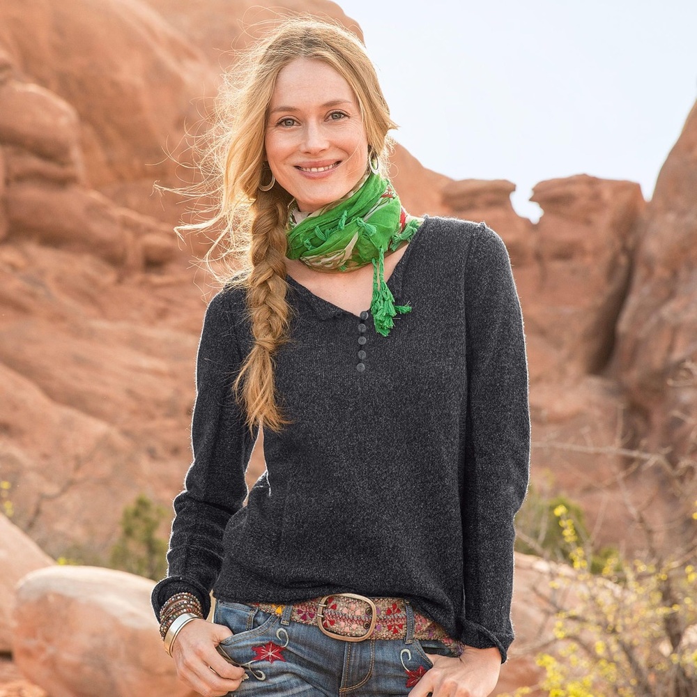 Sundance Cotton + Silk Blend Homestead Henley